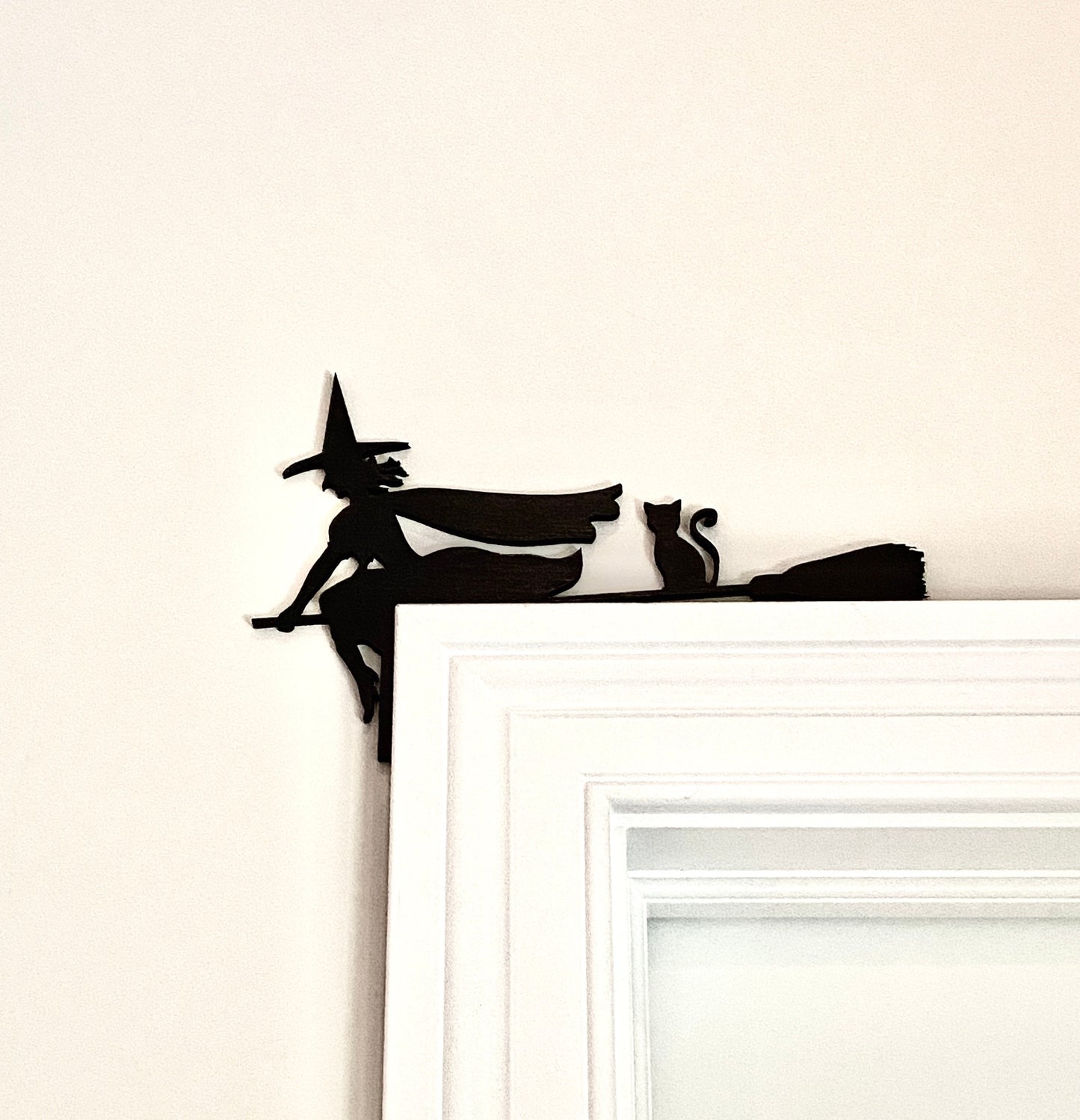 Simple Halloween Decor, Halloween Door Corner Sign, Witch Halloween Decor, Halloween Witch Sign, Halloween Door Topper, Fall Decor,